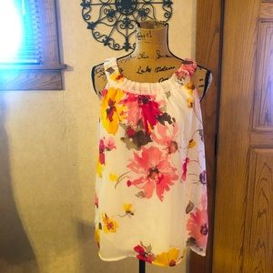 Floral halter top. Size Large.